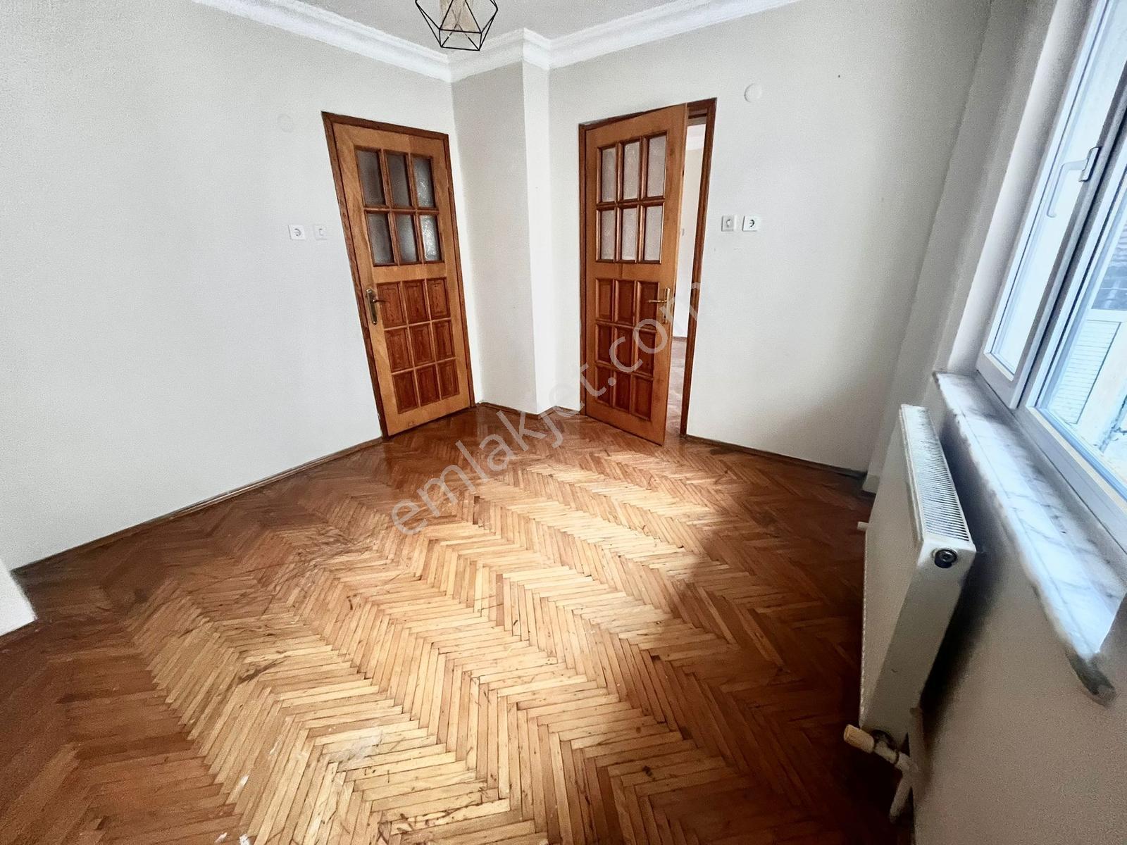 Remax Advantage'den Hanlar Bölgesinde Geniş Ferah Daire - Görsel 14