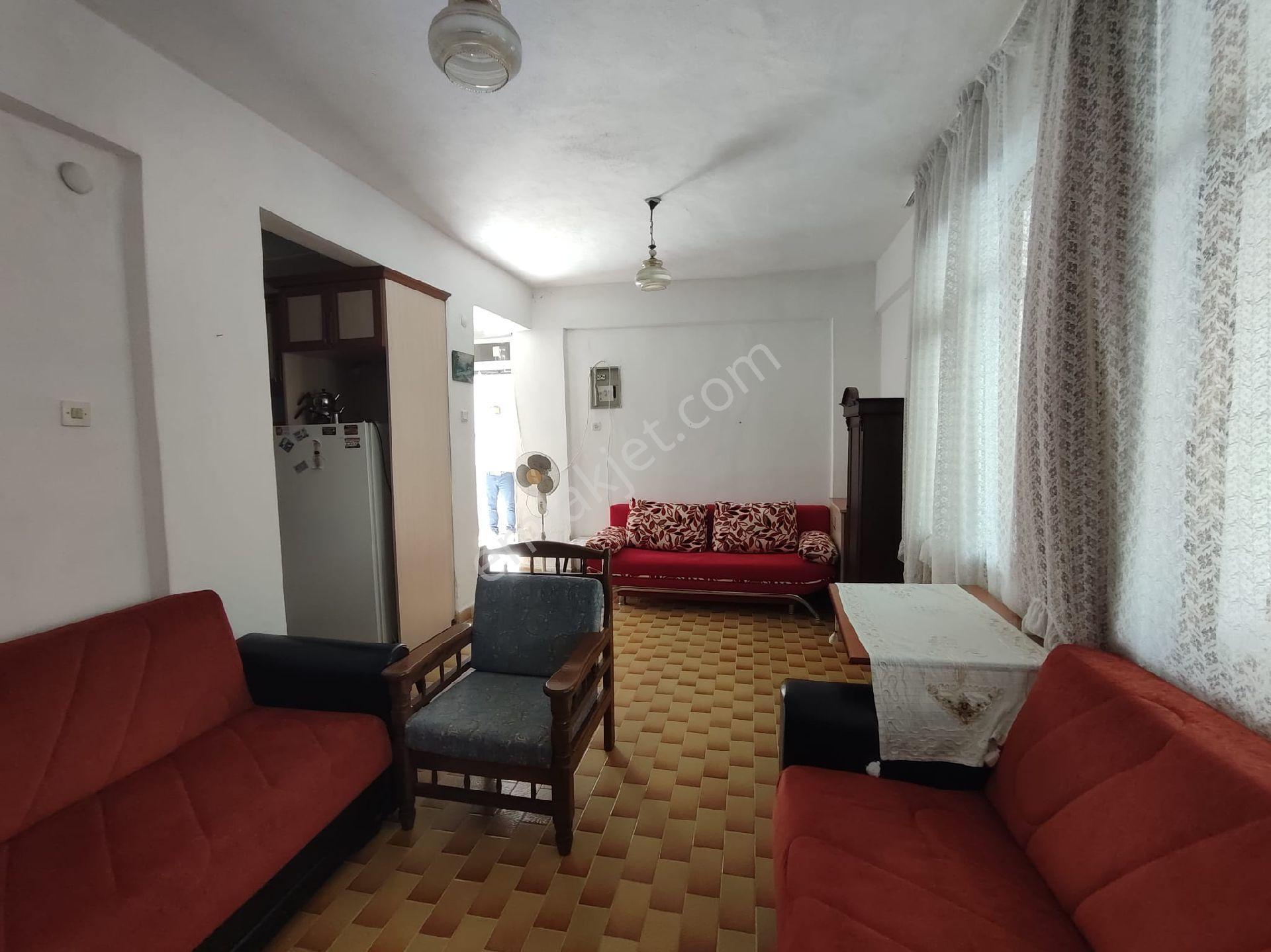 Kuşadası Davutlar Sahilde Denize 100 M Mesafede Satılık Prestijli Villa - Görsel 19