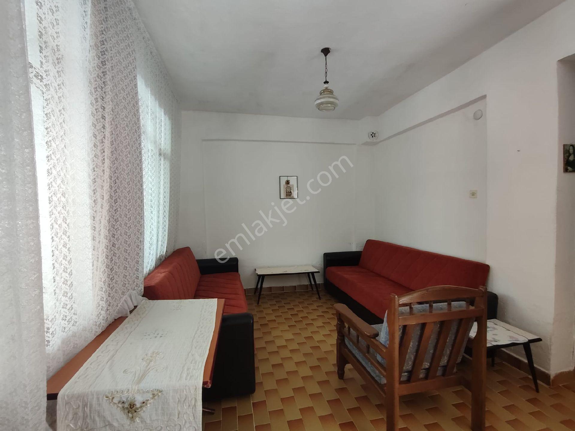 Kuşadası Davutlar Sahilde Denize 100 M Mesafede Satılık Prestijli Villa - Görsel 11