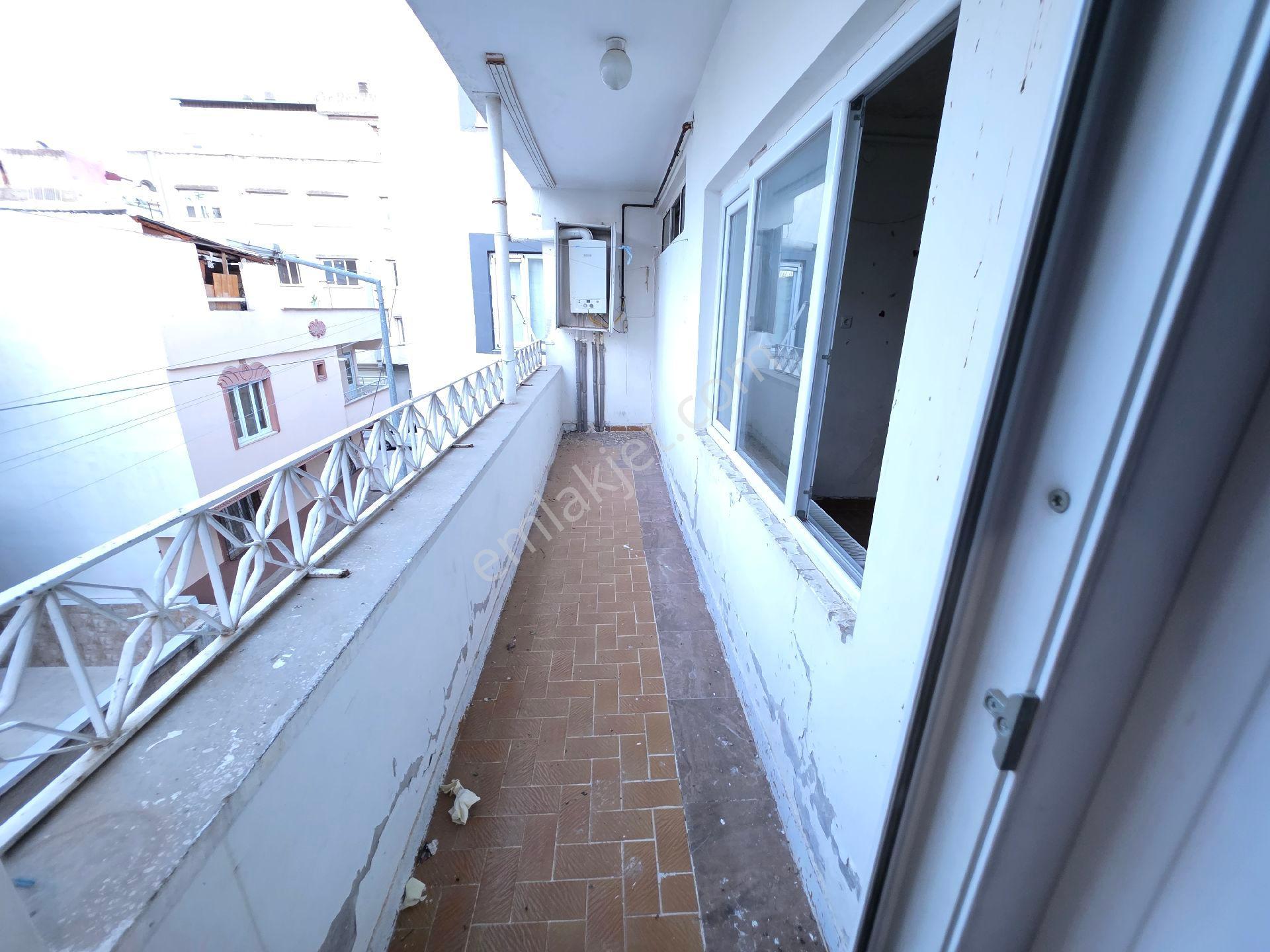 Konak Mah De Kiralık 3+1 Daireye - Görsel 13