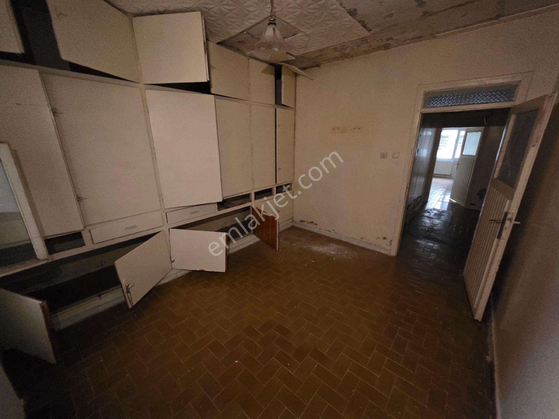 Konak Mah De Kiralık 3+1 Daireye - Görsel 19