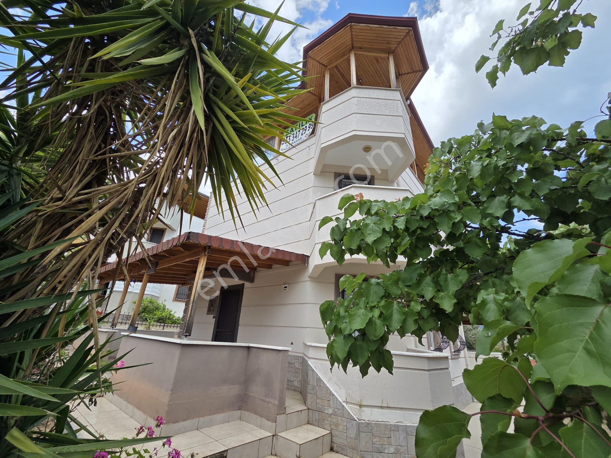 Altınoluk İlkbahar Dan Bahçeli Deniz Manzaralı Müstakil Villa - Görsel 2