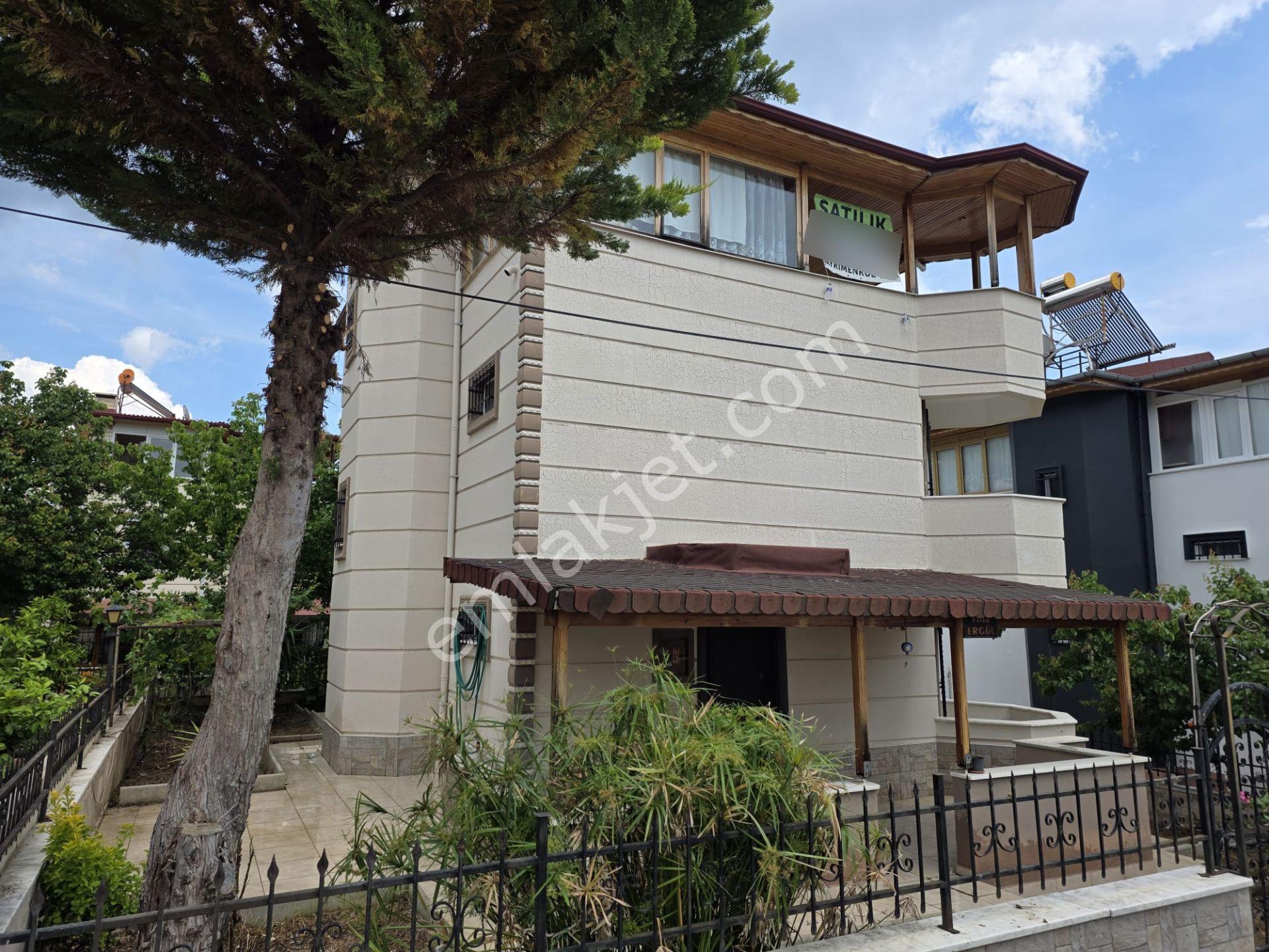 Altınoluk İlkbahar Dan Bahçeli Deniz Manzaralı Müstakil Villa - Görsel 10