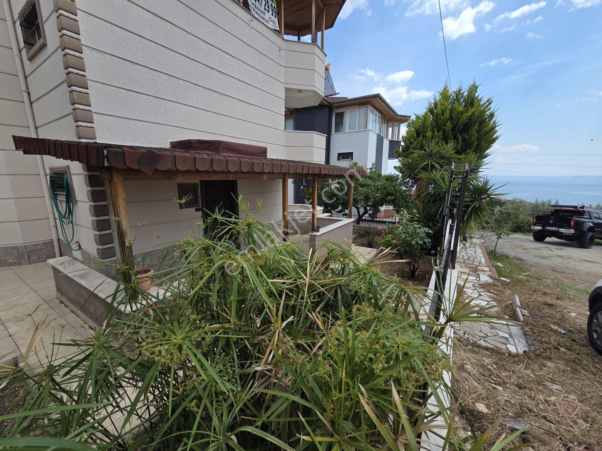 Altınoluk İlkbahar Dan Bahçeli Deniz Manzaralı Müstakil Villa - Görsel 22