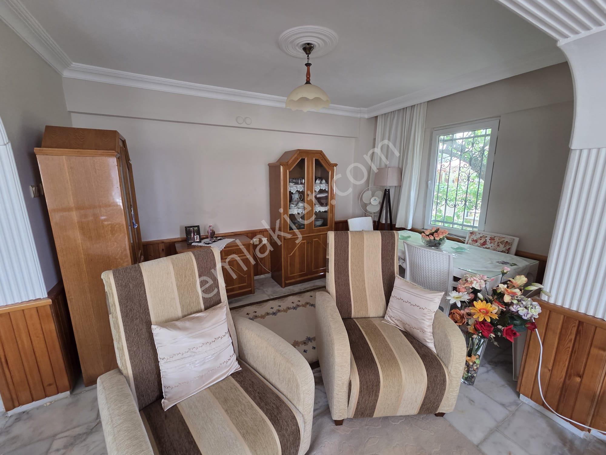 Altınoluk İlkbahar Dan Bahçeli Deniz Manzaralı Müstakil Villa - Görsel 44