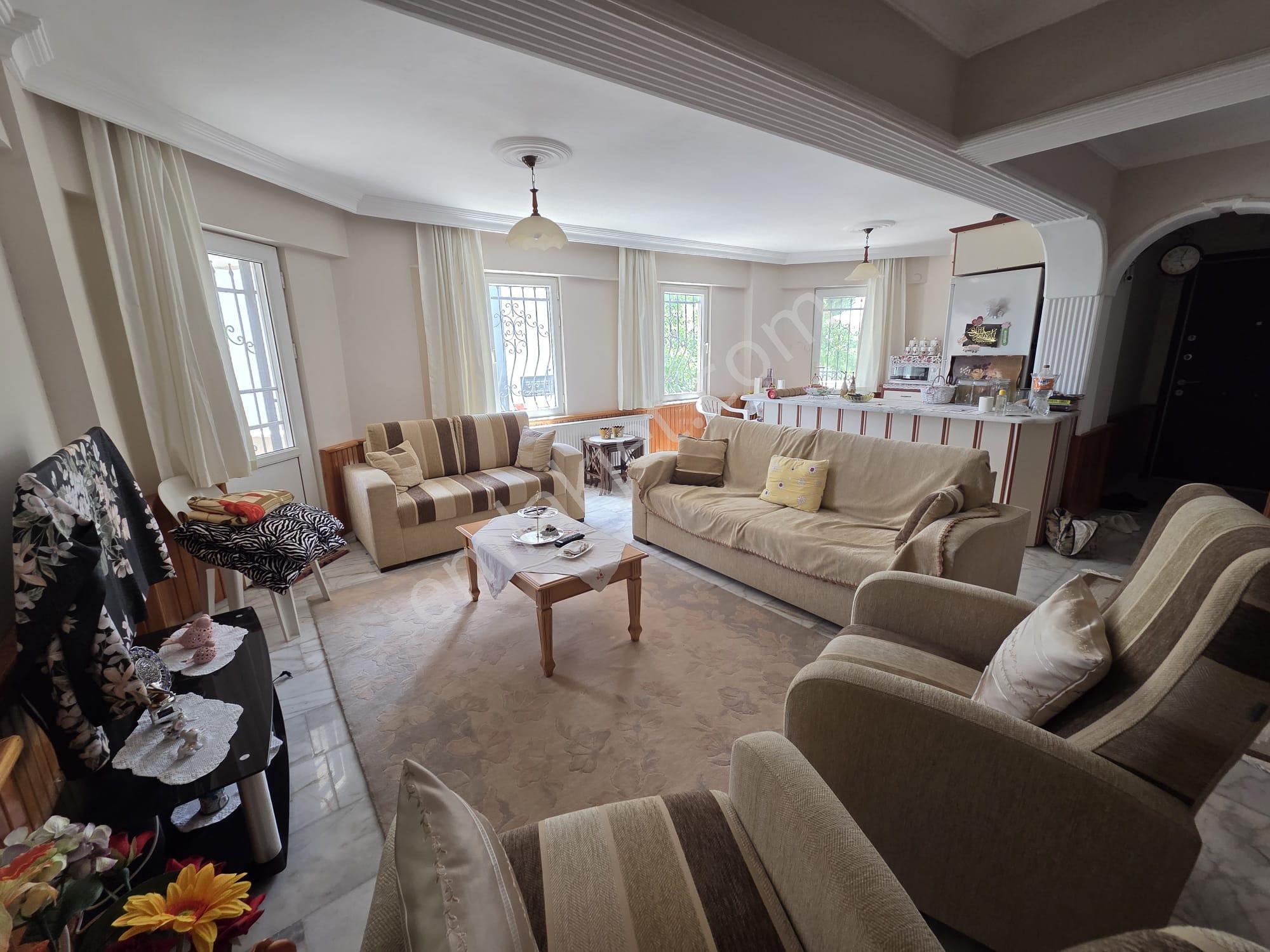 Altınoluk İlkbahar Dan Bahçeli Deniz Manzaralı Müstakil Villa - Görsel 39