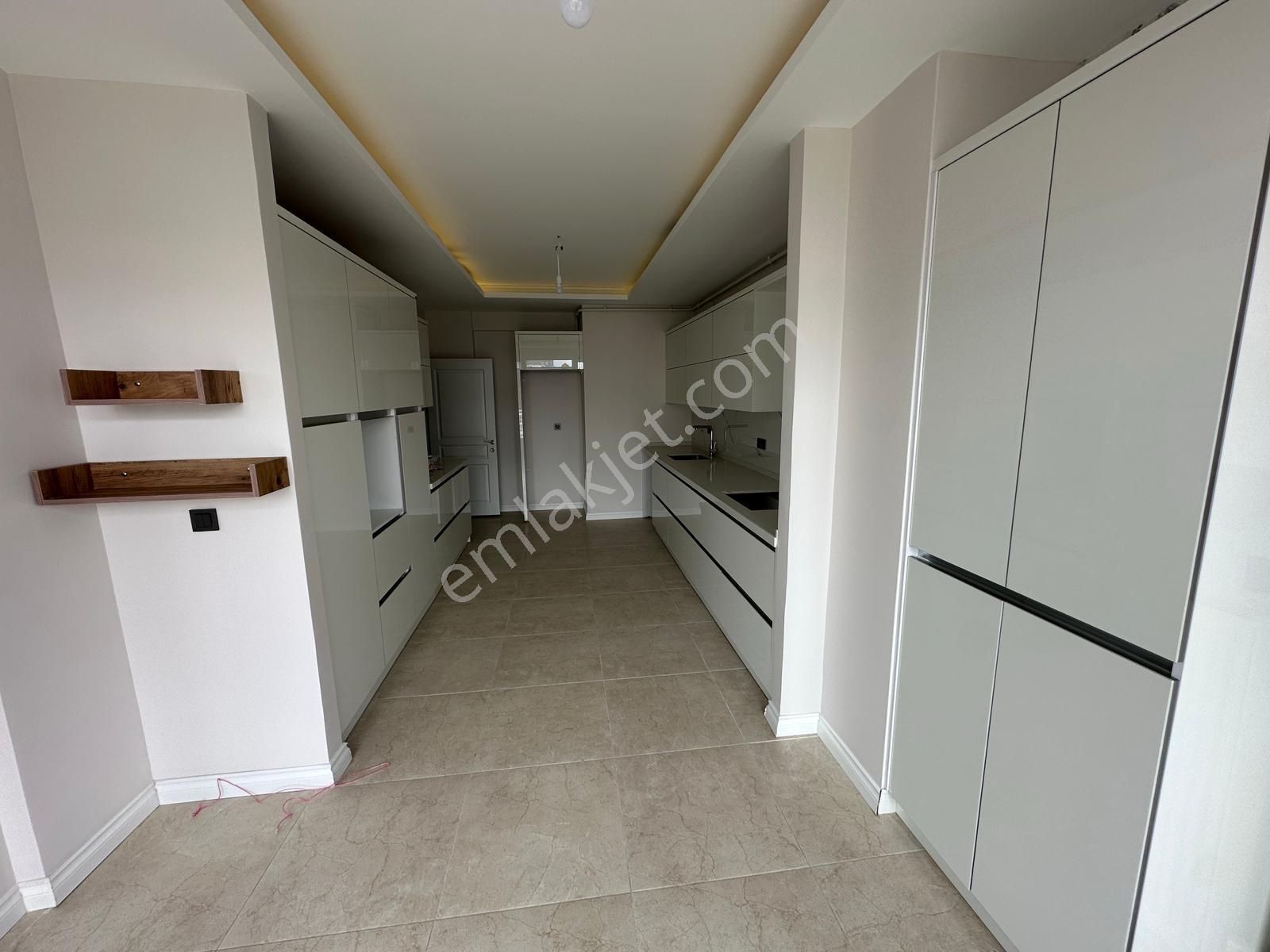 Hedef Emlak'tan Kardeşler'de Satılık 4+1 Lux Daire - Görsel 30
