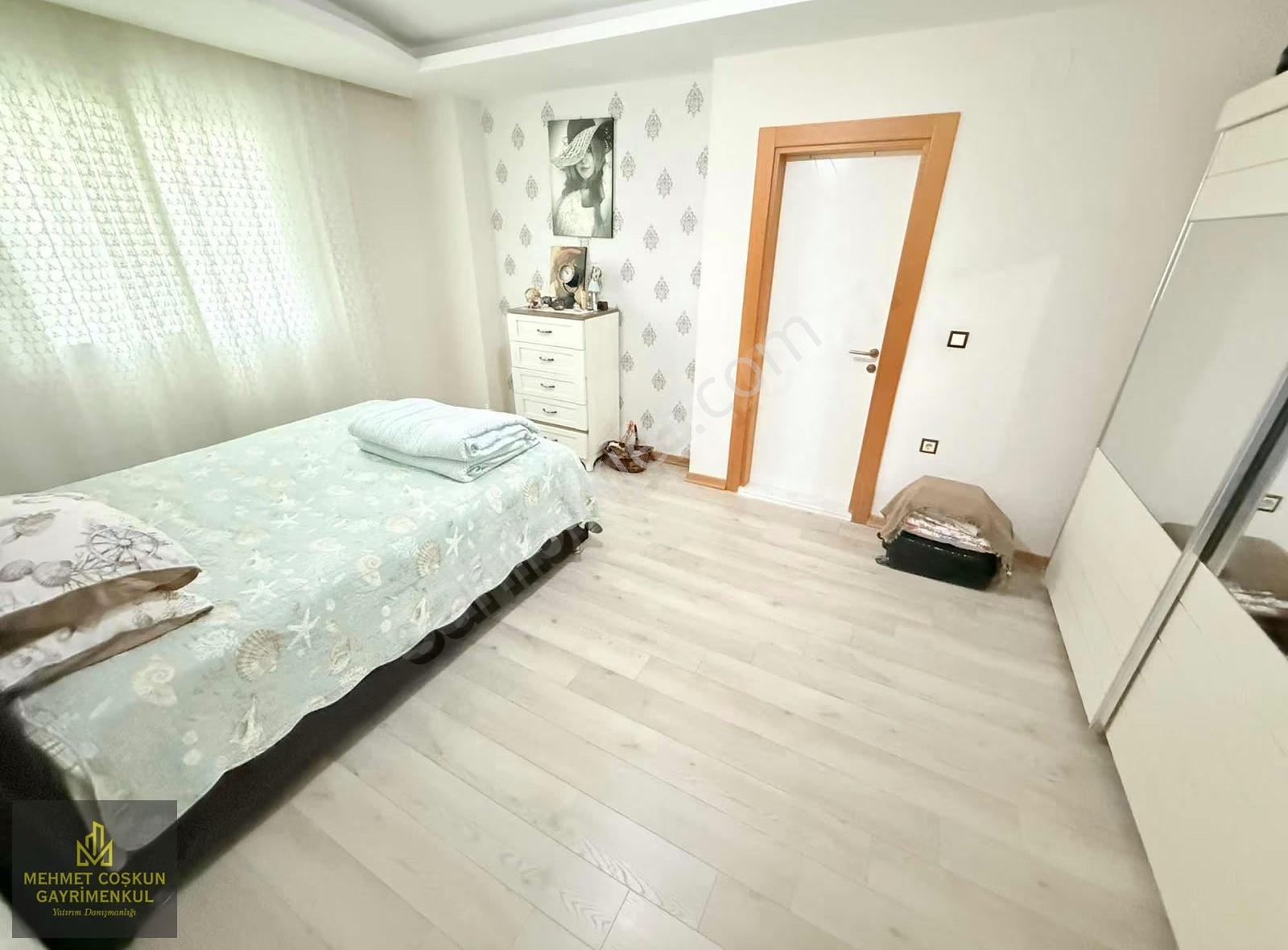 100.yılda Havuzlu Site İçerisinde Cazip Satılık 3+1 Daire - Görsel 4