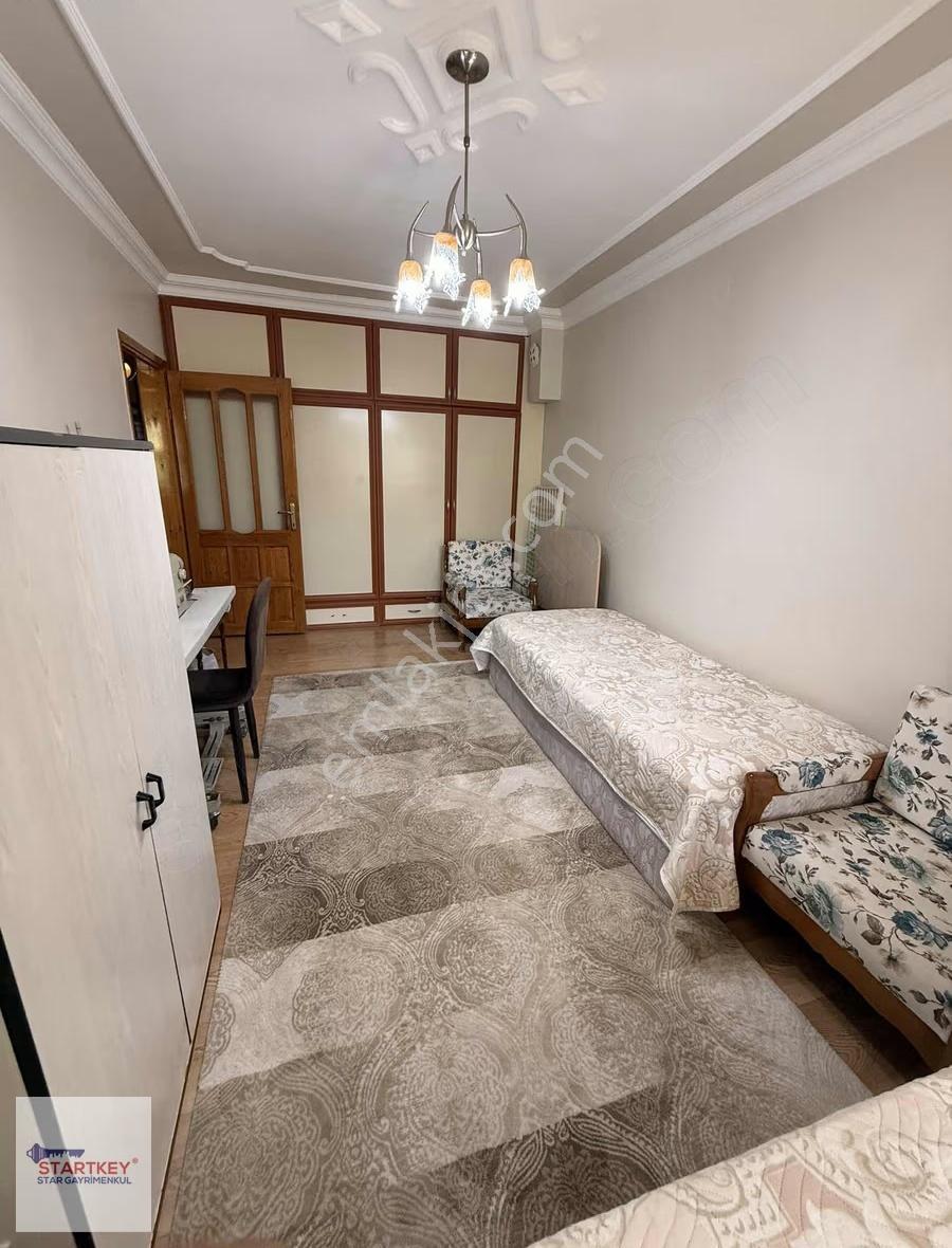 Startkey Star'dan Ergenekon Mh Eşyalı Kiralık 3+1 Zemin Daire - Görsel 9