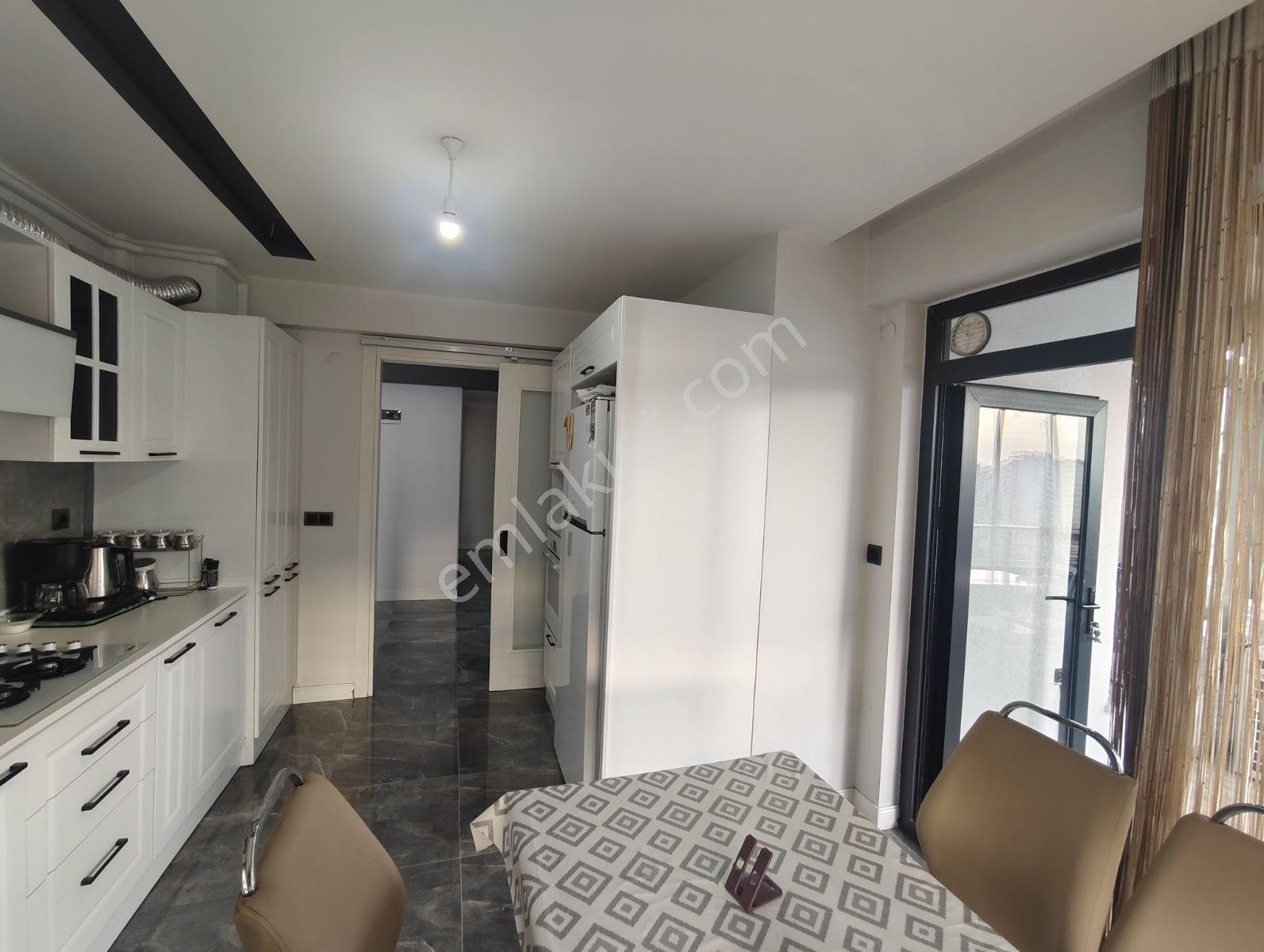 Yakutta 3.5+1 Harika Manzaralı Süper Konumlu Satılık Daire - Görsel 25