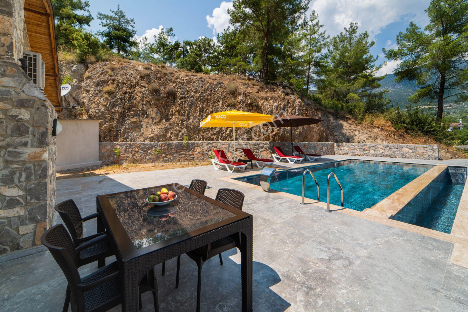 Goldhouse Dan Kiralık Fethiye İncirköy’de 2+1 Taş Villa - Görsel 25