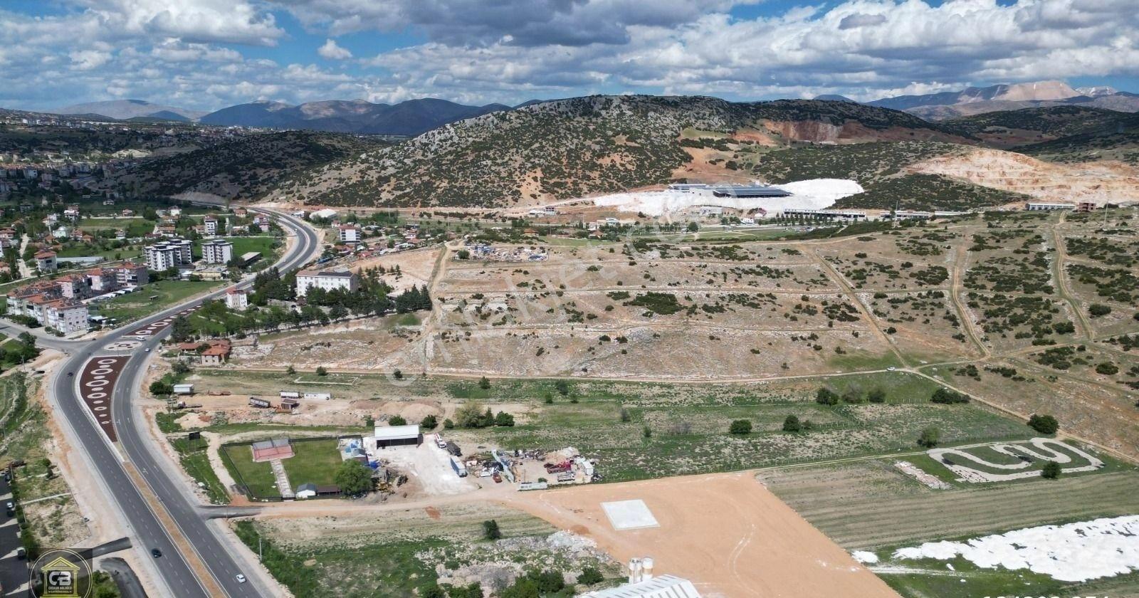 Baloğlu Gayrimenkul'den Bölgenin En Uygunu 1.890m² Ticari Arsa - Görsel 4