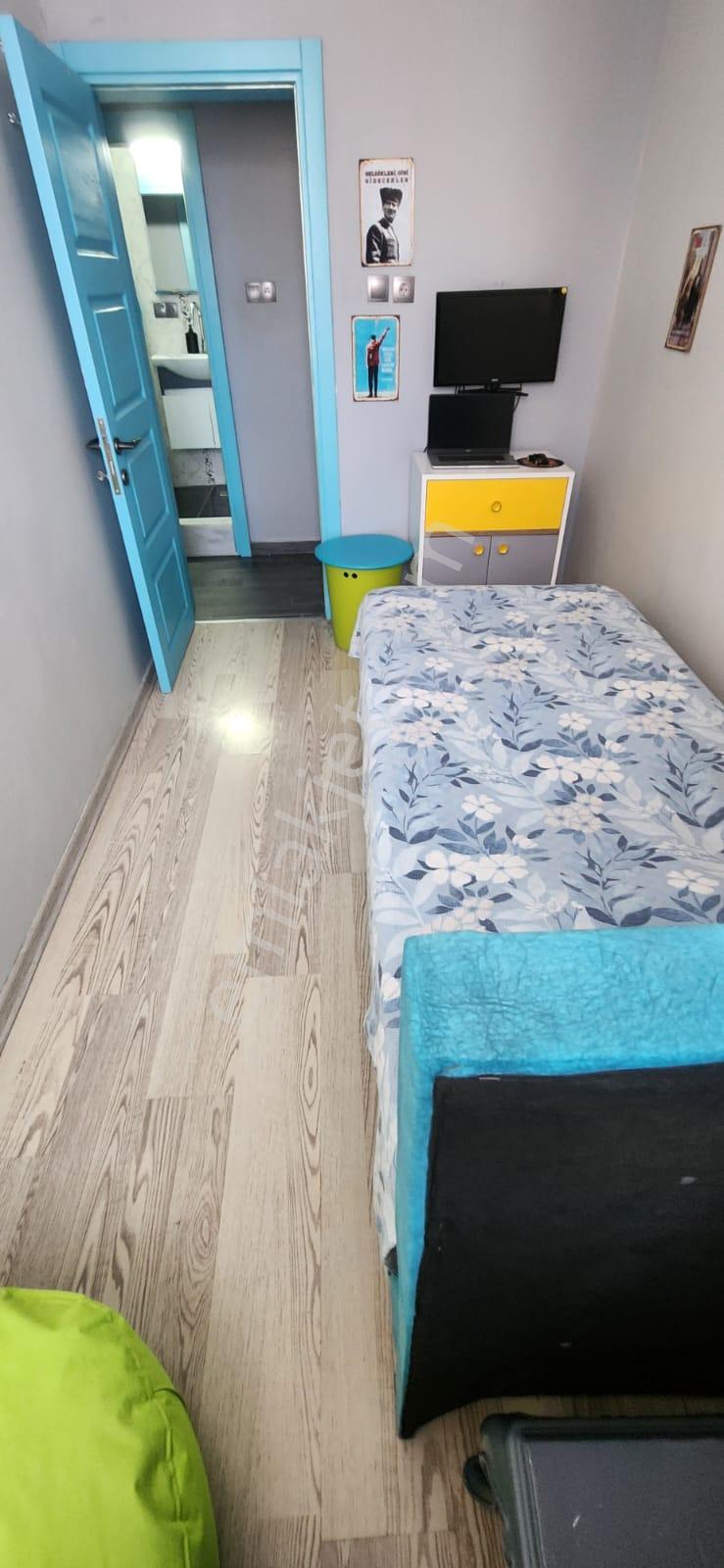 Kuşadası Merkez’de Satılık Lıman Manzaralı Teraslı Şırın 2+1 Eşyalı Daıre - Görsel 21