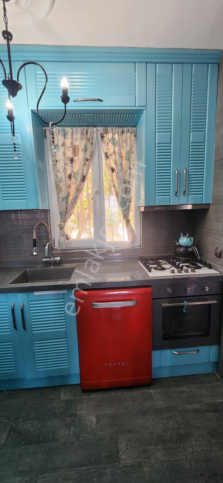 Kuşadası Merkez’de Satılık Lıman Manzaralı Teraslı Şırın 2+1 Eşyalı Daıre - Görsel 13