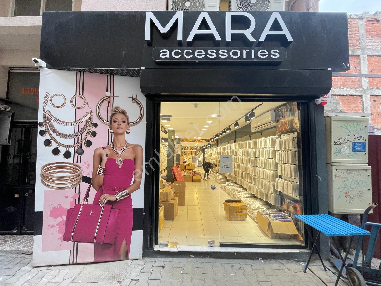 Karşıyaka Çarşı’nın En İşlek Noktasında 160 M² Kiralık Asma Katlı Dükkan - Görsel 5