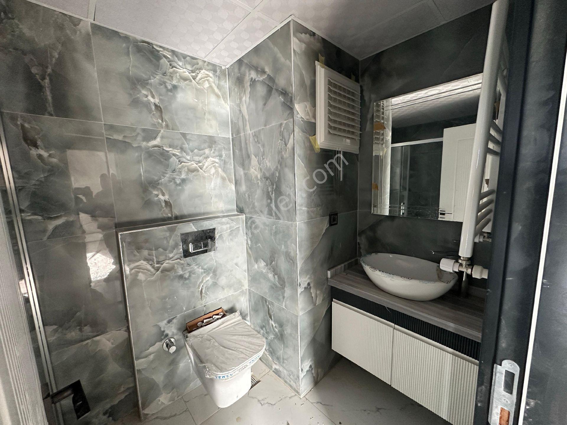 Çınarlı Hekimköy Tatlıcısı Yanı Göl Manzaralı 2+1 Ultra Lüks Daire - Görsel 19