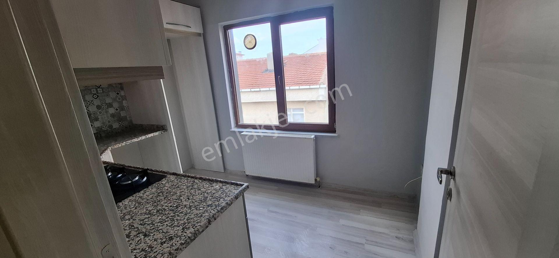 Bademlikte Kapalı Pazar Arkası 3+1 Satılık Dublex - Görsel 8