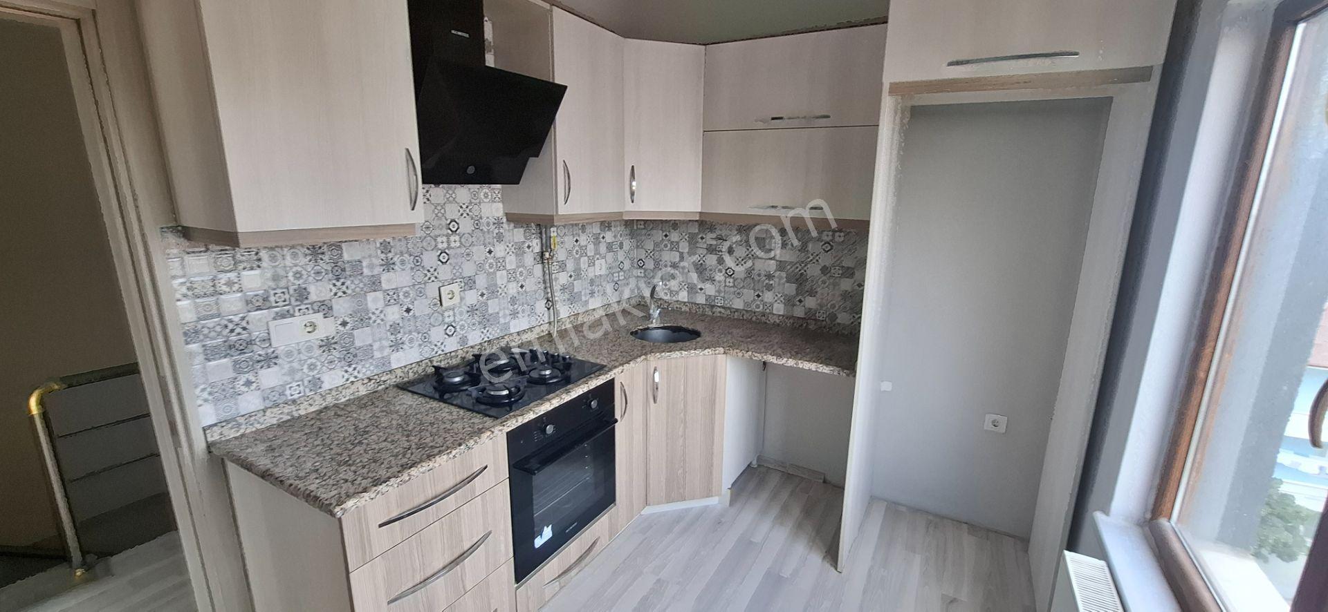 Bademlikte Kapalı Pazar Arkası 3+1 Satılık Dublex - Görsel 10