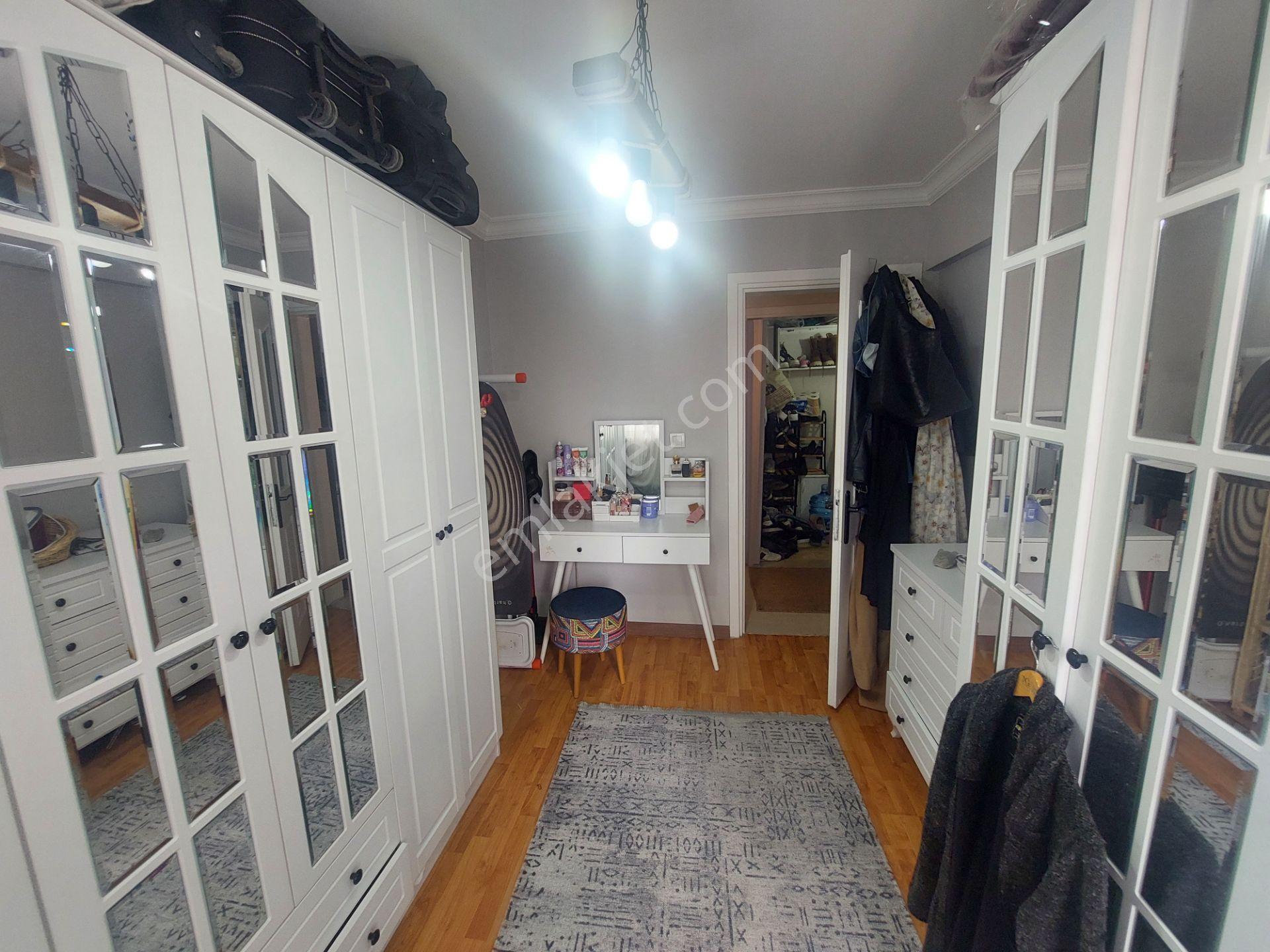 Yenigün Mah. Site İçi Arakat Asansörlü D.gazlı 120m2 3+1 - Görsel 20