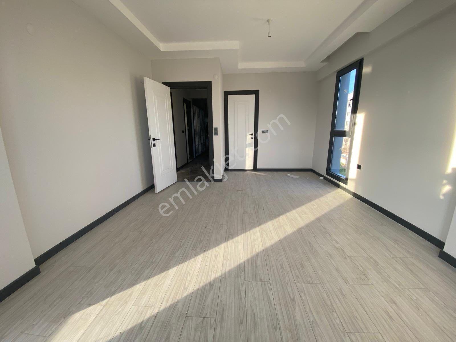 Kaçmaz Emlak’tan Satılık Yeşil Mahalle’de 3+1 Sıfır Daire - Görsel 17