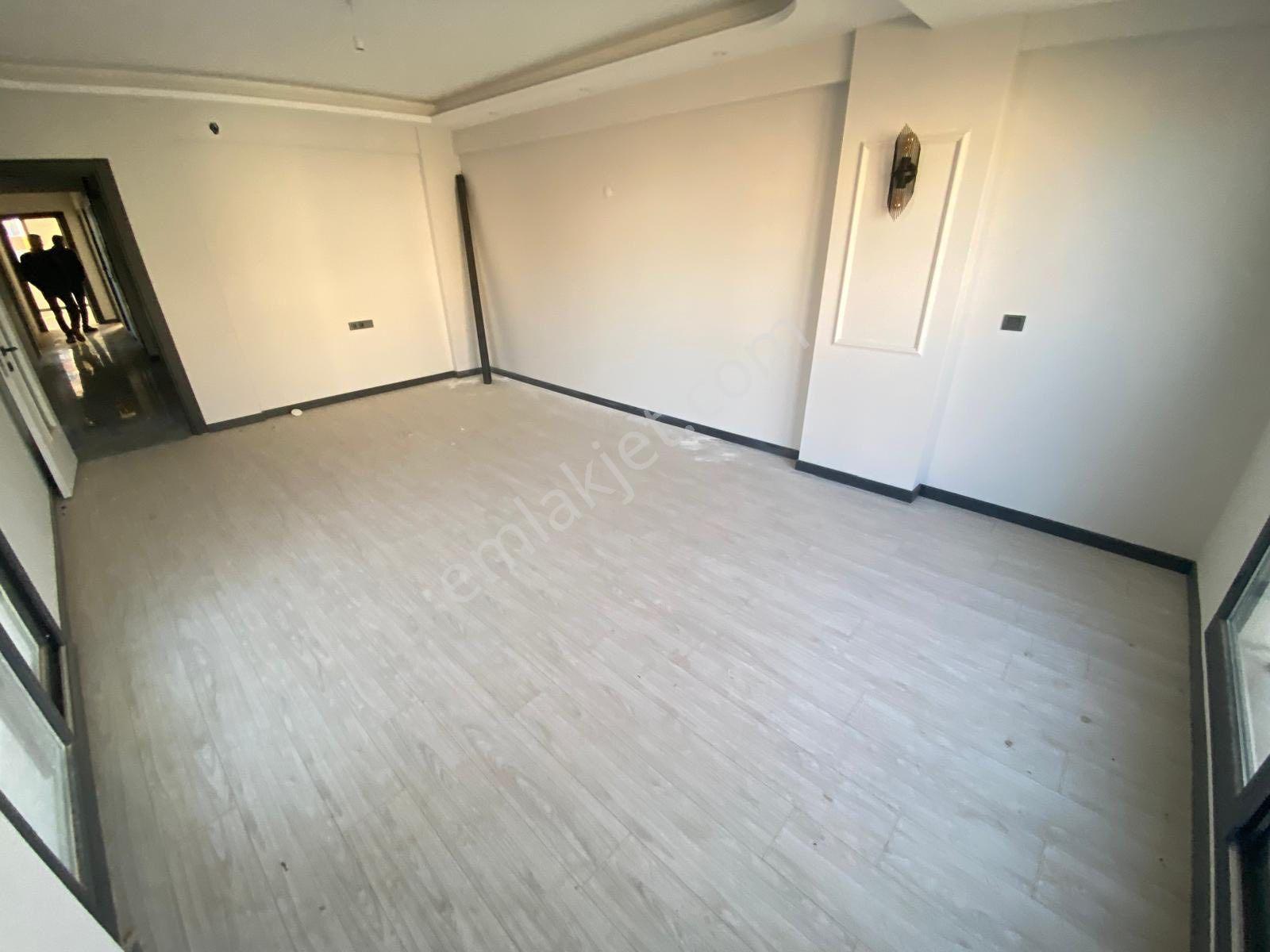 Kaçmaz Emlak’tan Satılık Yeşil Mahalle’de 3+1 Sıfır Daire - Görsel 15