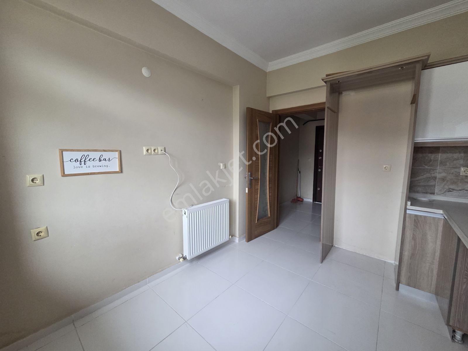Kartepe Eşkioğlu Kardelen Sitesi Satılık 2+1 Arakat - Görsel 4