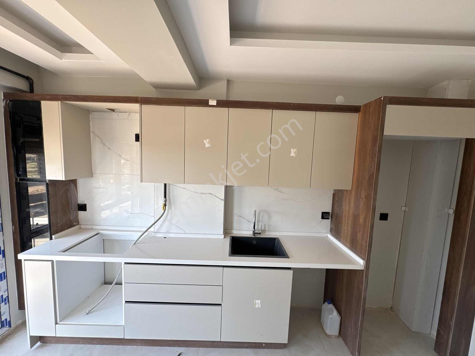 Menemen Gazi Mahallesinde 2+1 Kapalı Mutfak Sıfır Satılık Daire - Görsel 12