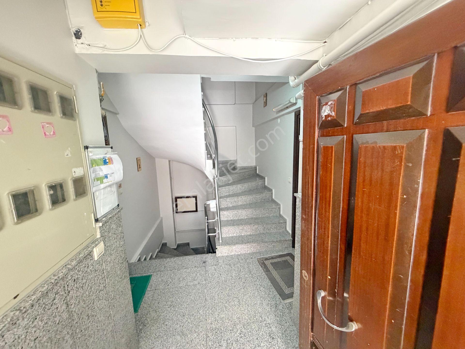 Meral R1805 Örnek Cd Yeni 14yaş Geniş Ön Cephe Uygun 2+1 Satılık - Görsel 29