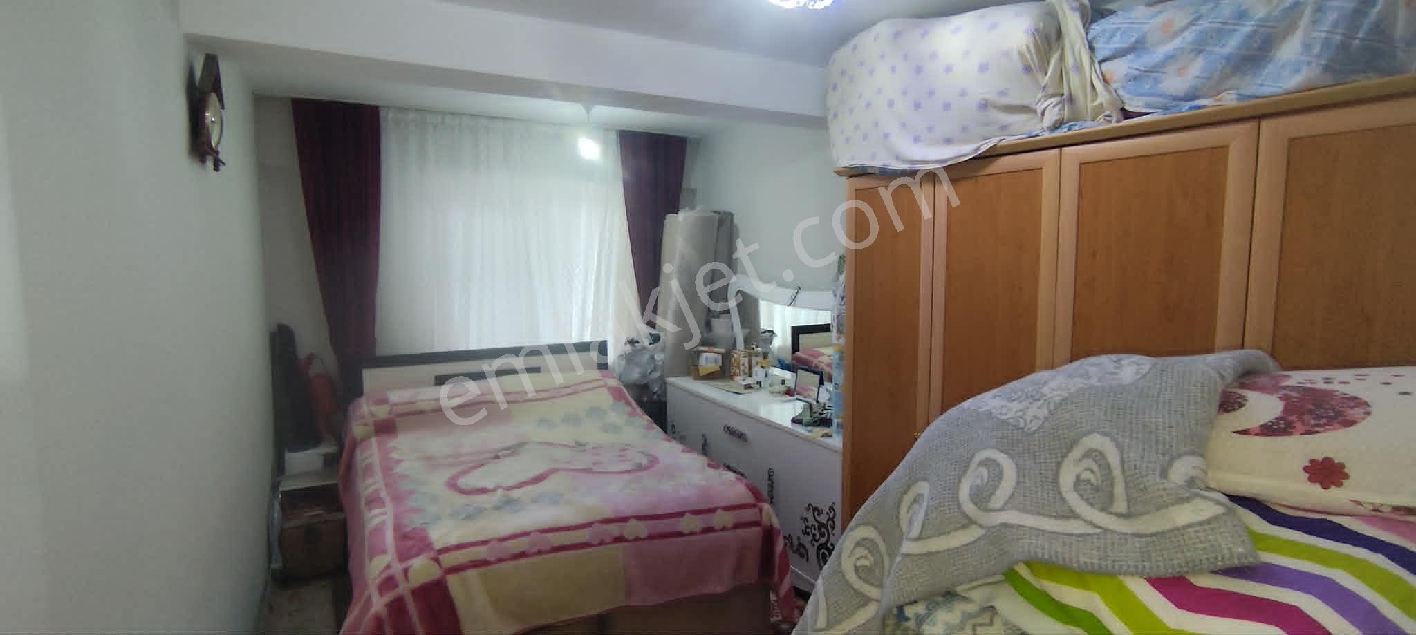 İlbadı Mahallesinde 3 Katlı Binanın 3. Katı 3 Yıllık 2+1/90 M2 Daire 3.700.000 Tl Satılıktır - Görsel 10