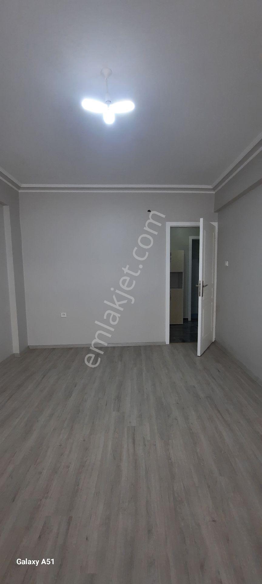 İlkadım Çiftlik Te Kiralık Daire 3+1 - Görsel 12