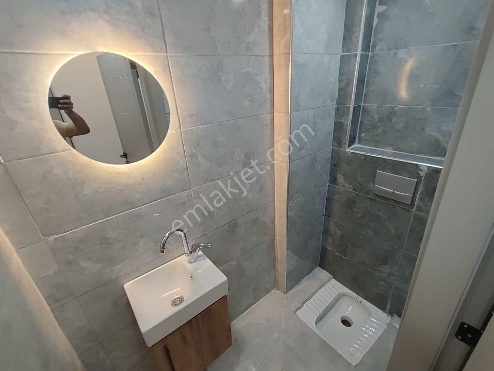 Çetinkya Civ Az Katlı İçi Ful Yaplı İskan Blv Üzer 3+1 Emsalsiz - Görsel 26
