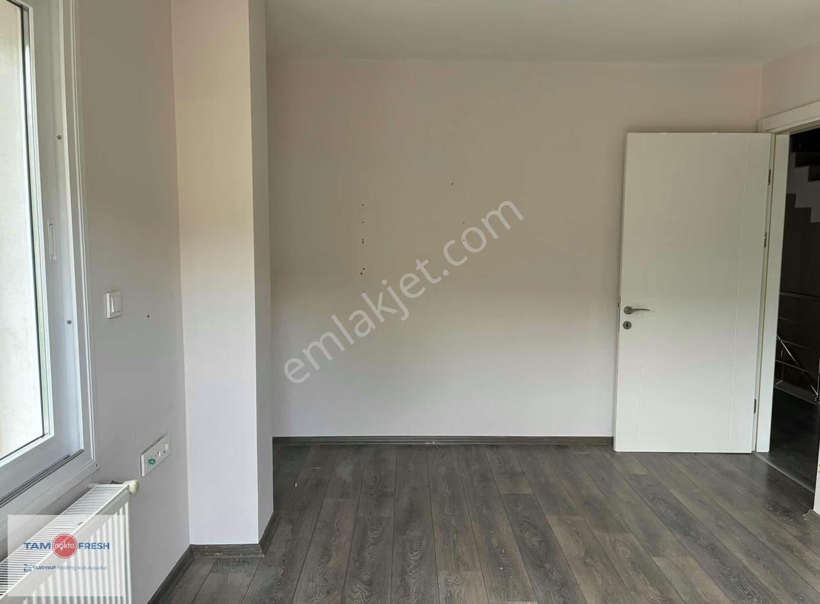Limanreiste Özel Konumlu Ferah Bahçeli Geniş 4+1 Villa - Görsel 21