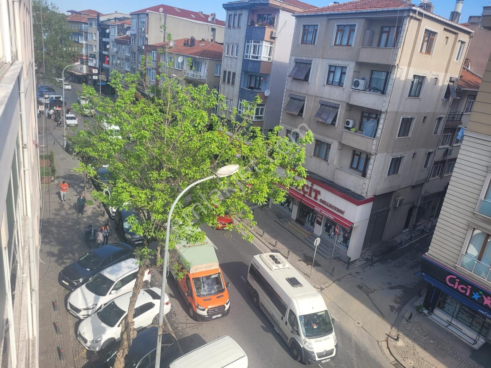 Ümraniye Merkezde Cadde Üstü Her Katta Tek Daire Büyük 3+1 Daire - Görsel 30