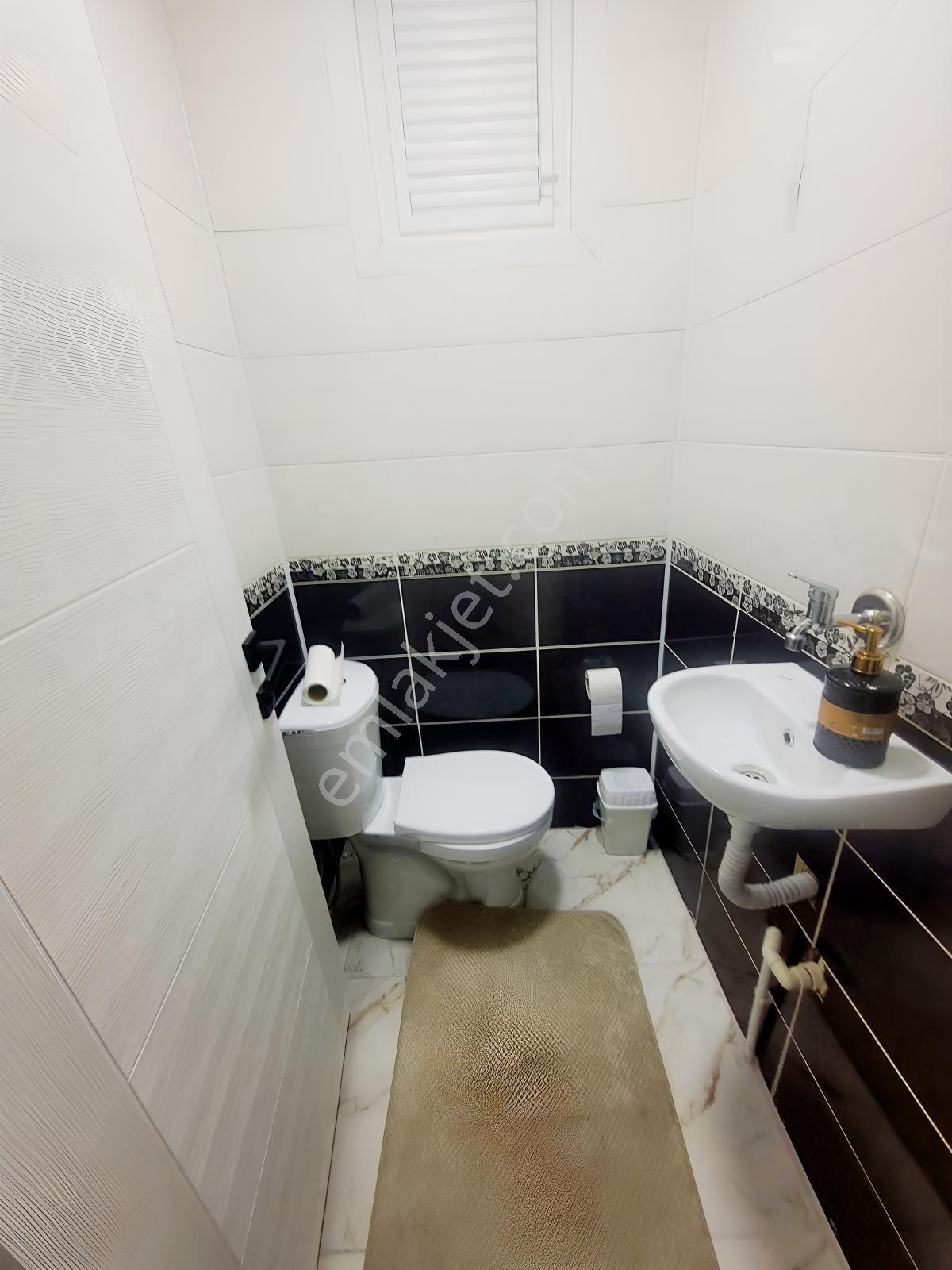 Ümraniye Merkezde Cadde Üstü Her Katta Tek Daire Büyük 3+1 Daire - Görsel 24