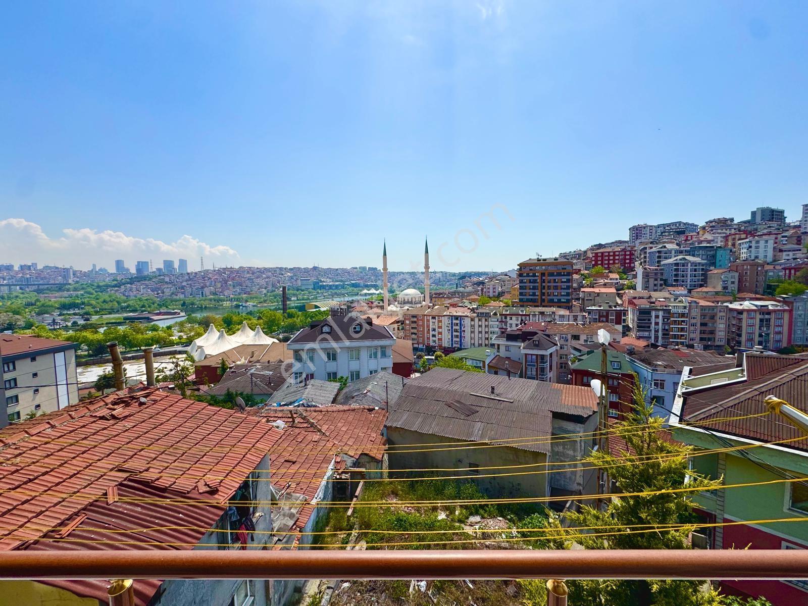 Eyüpsultan Sakarya'da Haliç Manzaralı, Açık Cepheli Ferah Daire! - Görsel 26