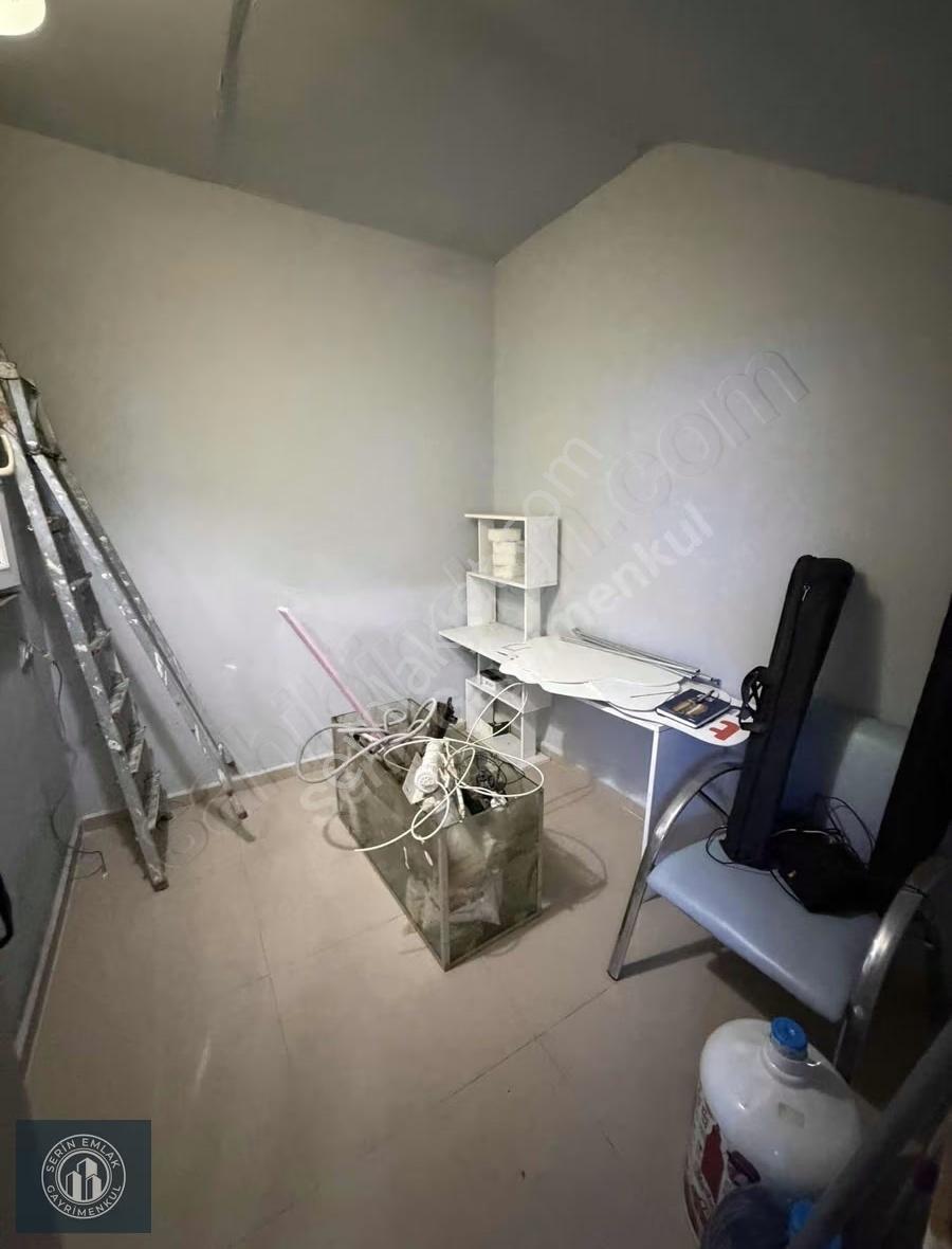Sakarya Diş Hastanesi Yanında Kiralık Dükkan - Görsel 2