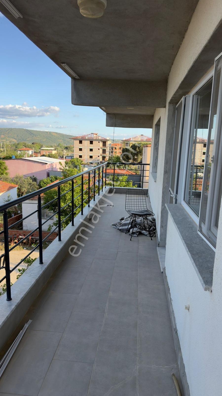 Fatih Mahallesinde Tamamen Yeni Yapılmış Ferah Kiralık Daire - Görsel 15