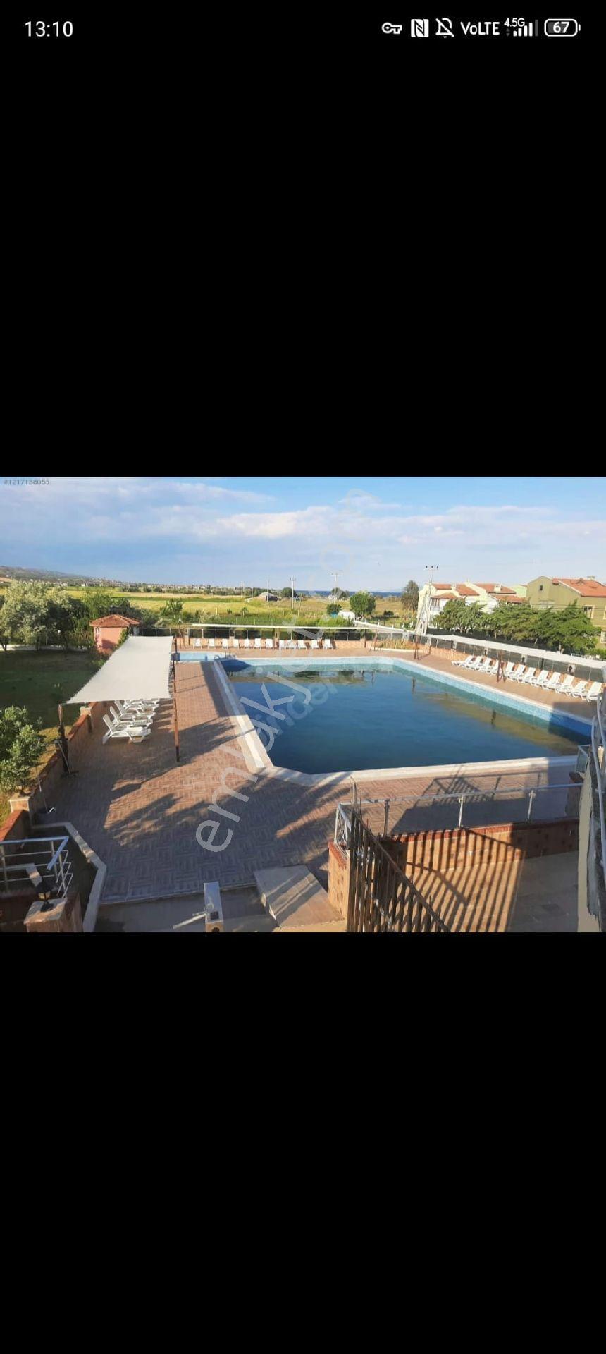 Şarköy De Havuzlu Mar. Tatil Köyünde Satılık Daire