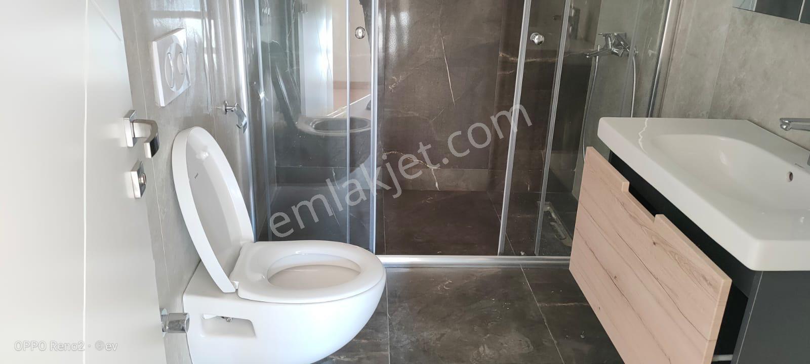 Trabzon Kaşüstü Marine City'de Satılık 3+1 Lüks Daire - Görsel 19