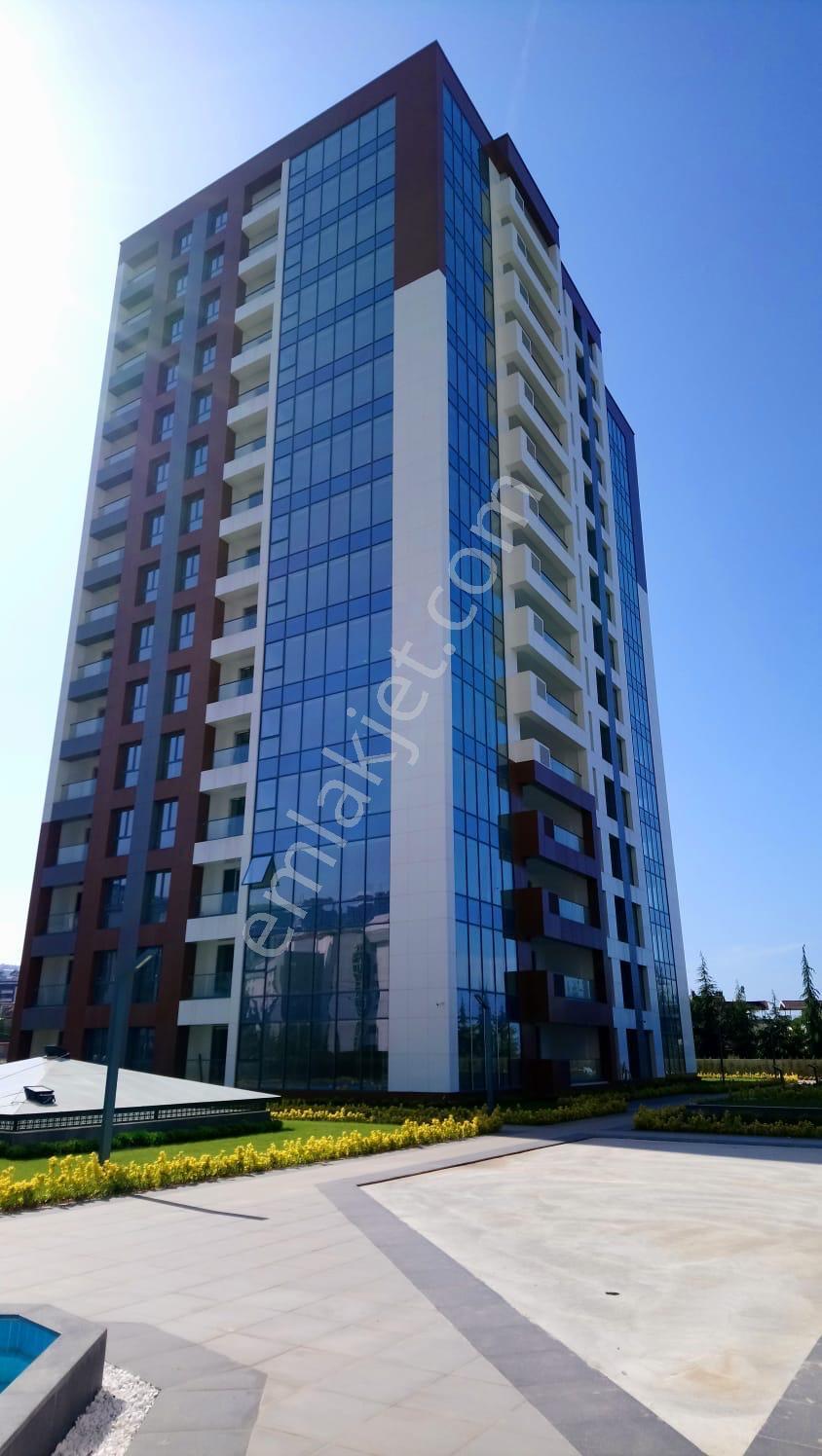 Trabzon Kaşüstü Marine City'de Satılık 3+1 Lüks Daire - Görsel 3