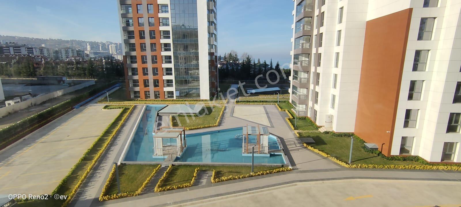 Trabzon Kaşüstü Marine City'de Satılık 3+1 Lüks Daire - Görsel 7