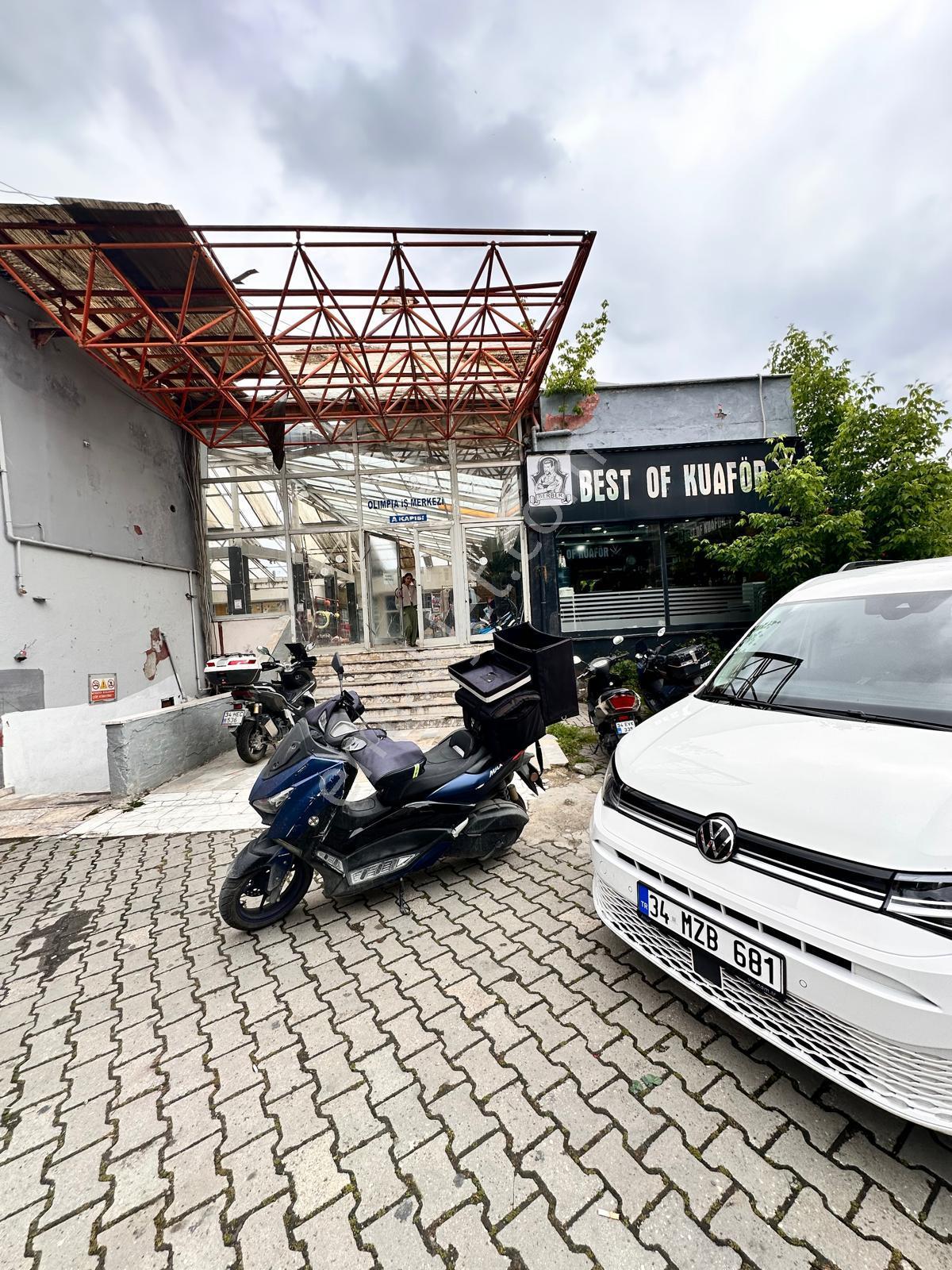 Küçükçekmece Halkalı'da Cadde Üzeri Kiralık Dükkan - Görsel 7