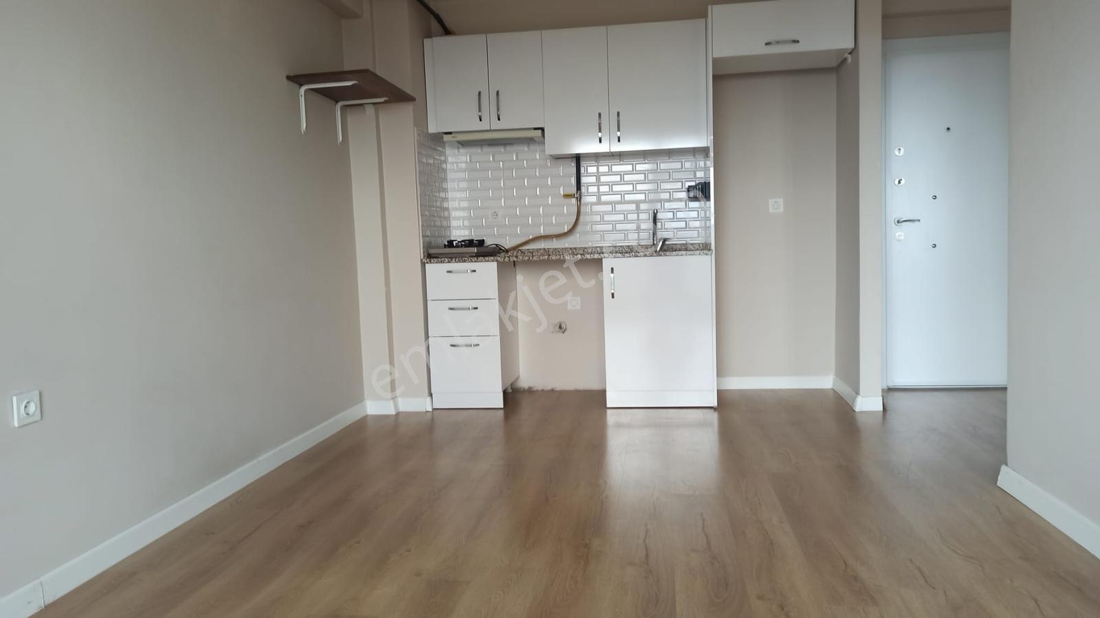 Edirne Atatürk Mahallesi'nde Kiralık Manzaralı 1+1 - Görsel 18