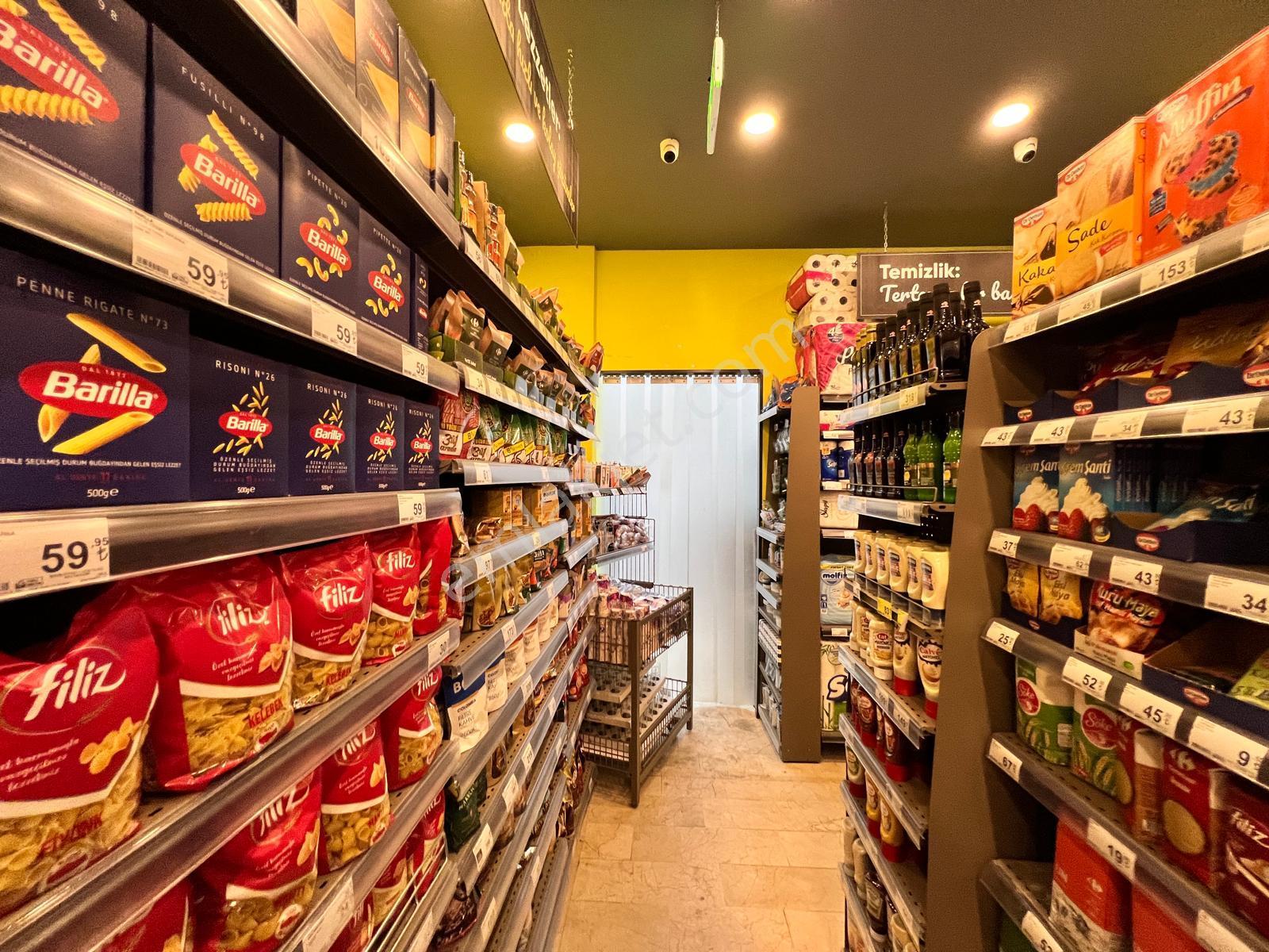Çekmeköy 'de Yüksek Cirolu Hazır Devren Kiralık Kurumsal Market - Görsel 13