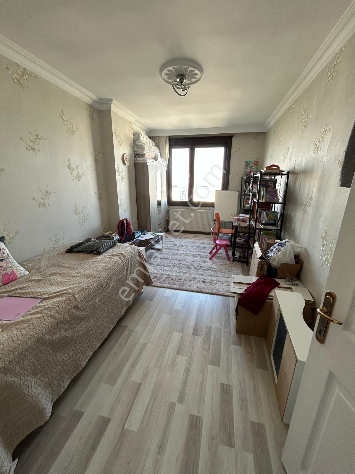 Eminevime Uygun Jandarma Karşısı Kapalı Otoparklı Fetih Cad Üze - Görsel 5