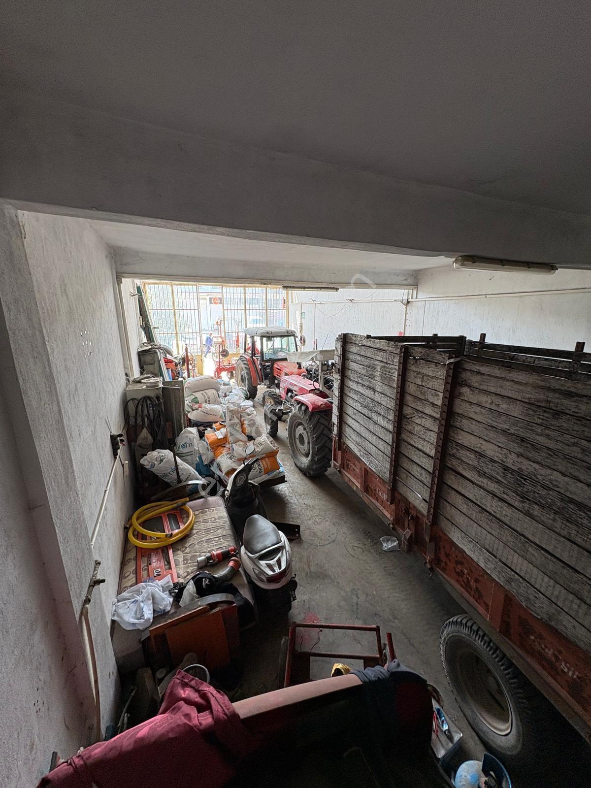 Bergama 3. Sanayi Sitesinde Satılık Köşe Dükkan! - Görsel 19