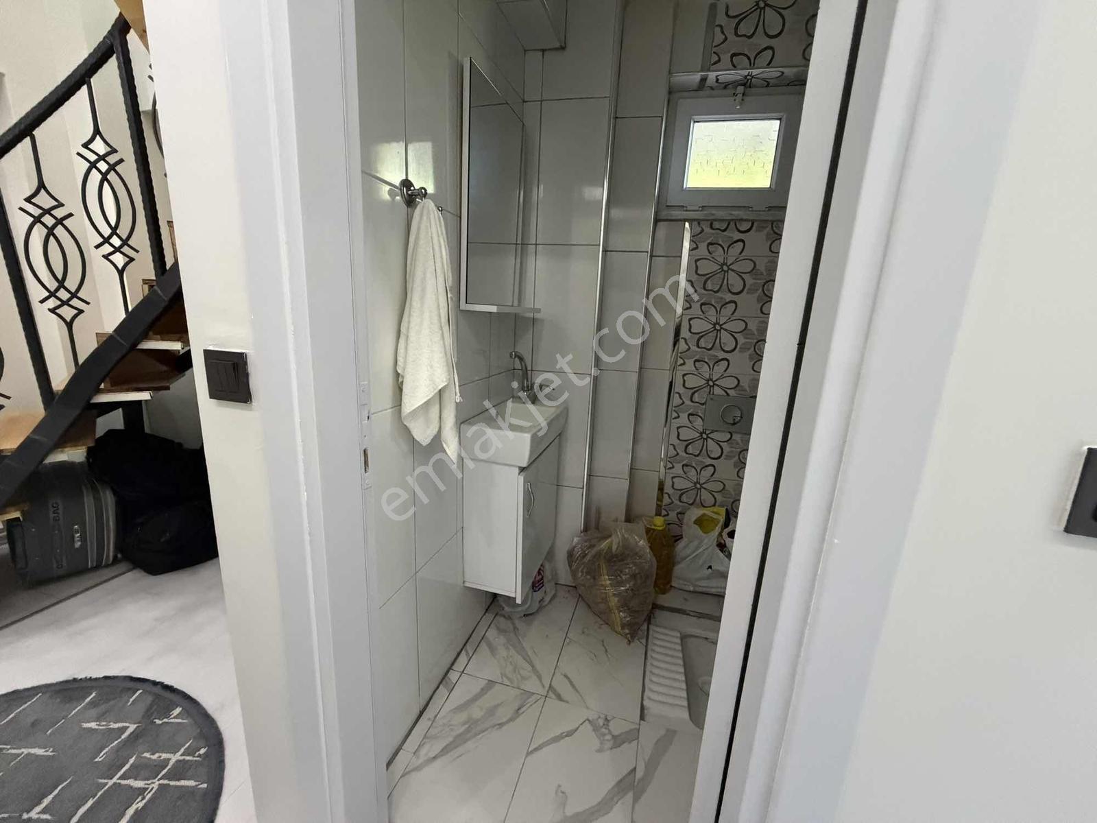 Satılık 3+1 Daire Maltepe Dubleks Veranda Ebevyn Banyo - Görsel 22