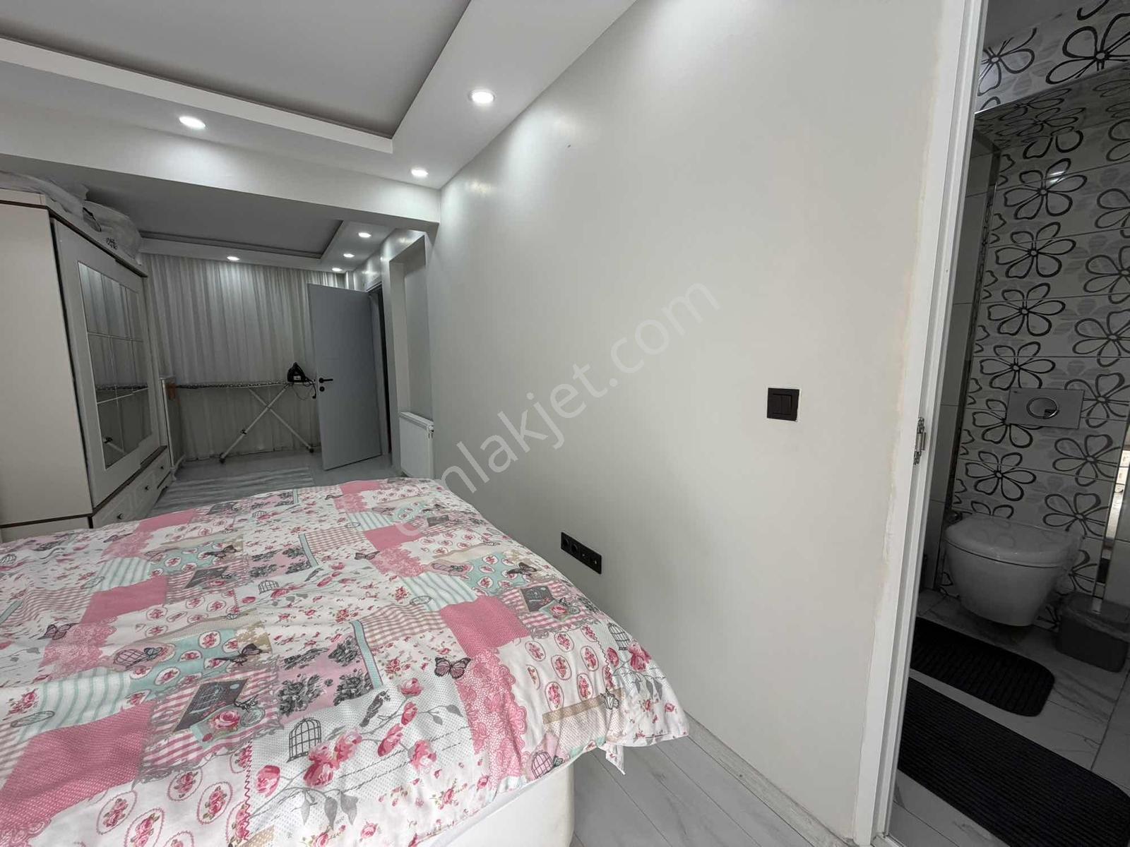 Satılık 3+1 Daire Maltepe Dubleks Veranda Ebevyn Banyo - Görsel 12