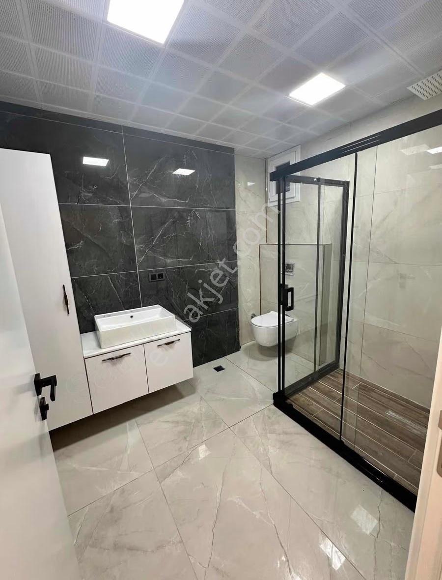 Marev Emlak Gayrimenkulden Site İçerisinde Kiralık Lüks Daire - Görsel 6