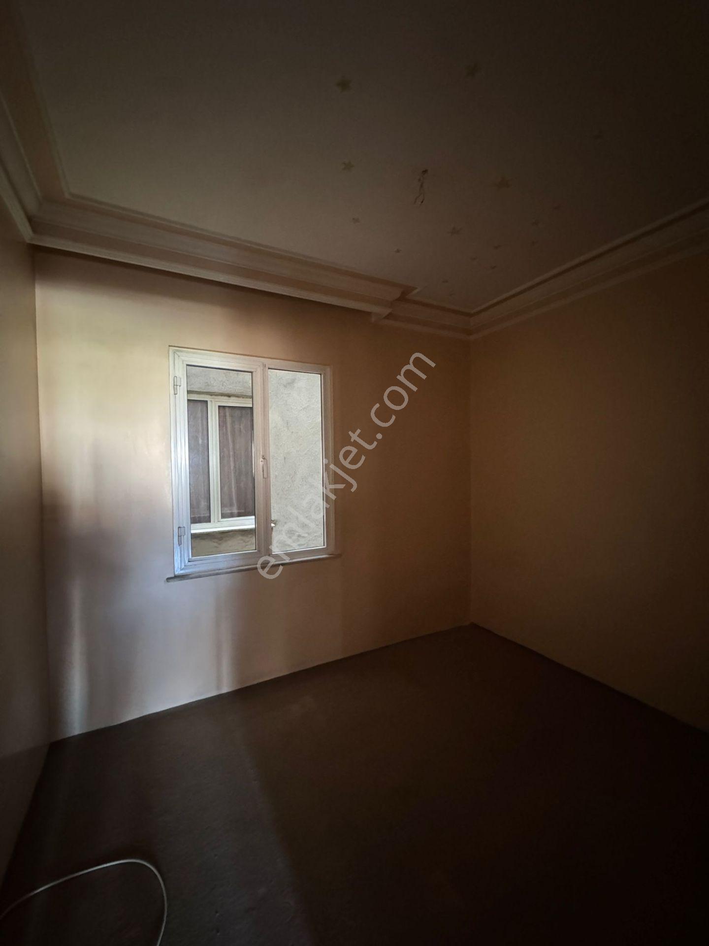 Feriköyde Önü Açık 2+1 Boş Satılık Daire - Görsel 15